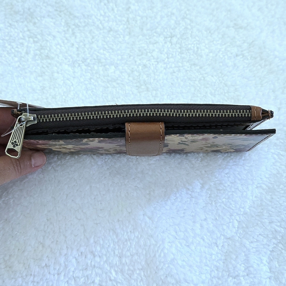 Patricia Nash Classic "Nazari" Bifold✌️ Wallet in Antique Rose🌹 - NWT - Picture 3 of 16